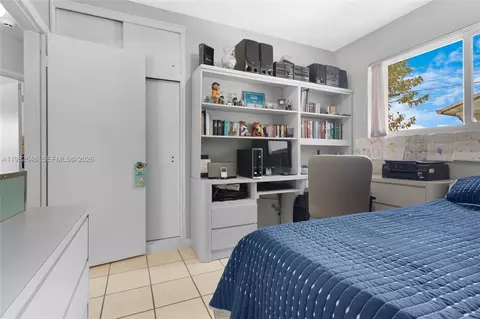 Other - 4660 W 9th Ave, Hialeah, FL 33012 photo 8 of 12