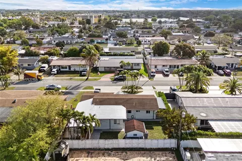 View/Area - 4660 W 9th Ave, Hialeah, FL 33012 photo 14 of 14