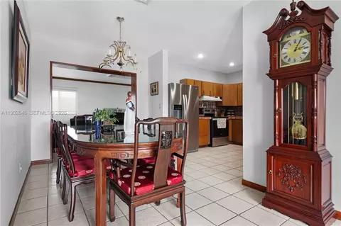 Dining - 4660 W 9th Ave, Hialeah, FL 33012 photo 1 of 1