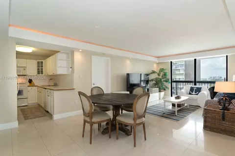 2333 Brickell Ave #1710, Miami, FL 33129