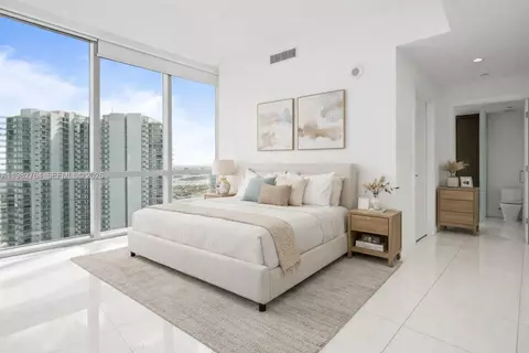 851 NE 1st Ave #4801, Miami, FL 33132