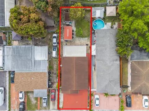 View/Area - 380 E 56th St, Hialeah, FL 33013 photo 5 of 6