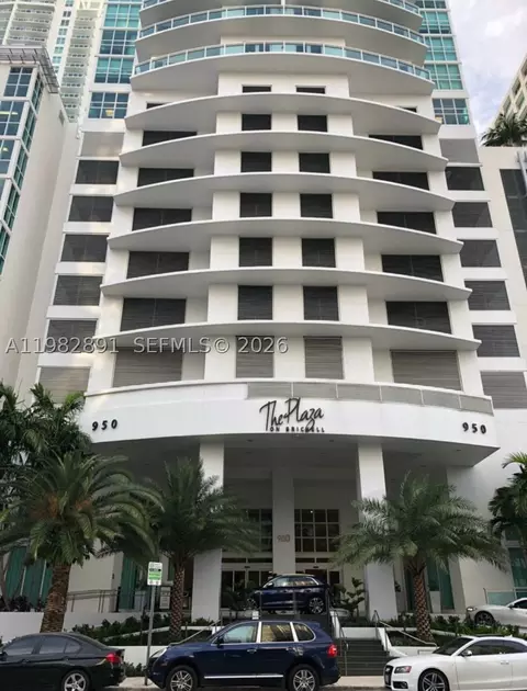 950 N Brickell Bay Dr #3002, Miami, FL 33131