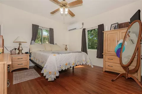 Bedroom - 5651 NW 3rd St, Miami, FL 33126 photo 2 of 6