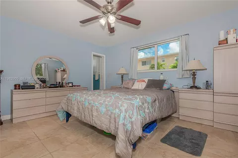 Bedroom - 5651 NW 3rd St, Miami, FL 33126 photo 4 of 6