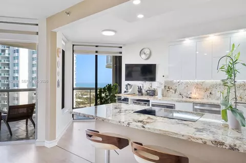 20191 E Country Club Dr #1903, Aventura, FL 33180