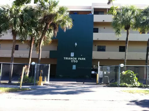1750 W 56 St #112, Hialeah, FL 33012