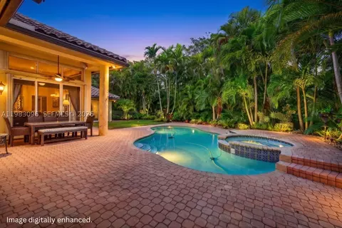 1083 SW 156th Ter, Pembroke Pines, FL 33027