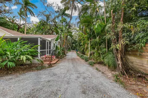 Exterior - 2925 Seminole St, Miami, FL 33133 photo 6 of 9