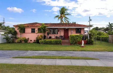 8330 SW 27th Ter, Miami, FL 33155
