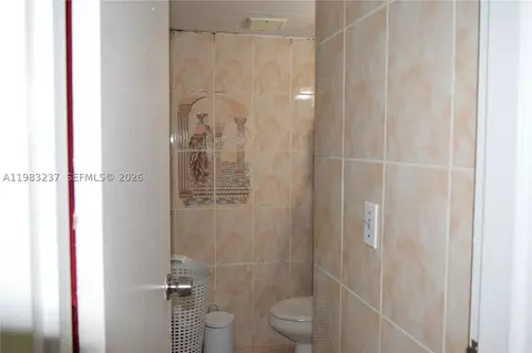 1335 W 68th St #106, Hialeah, FL 33014 photo 6
