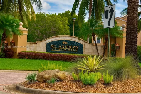 7940 N Nob Hill Rd #102, Tamarac, FL 33321