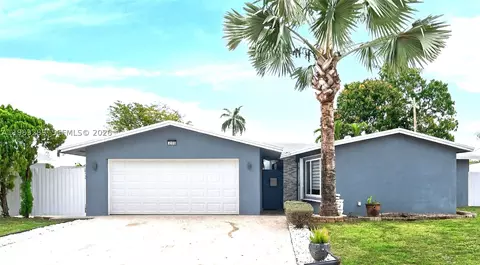 2150 SW 37th Ave, Fort Lauderdale, FL 33312