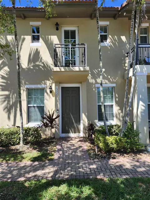 1322 SW 147th Ter, Pembroke Pines, FL 33027