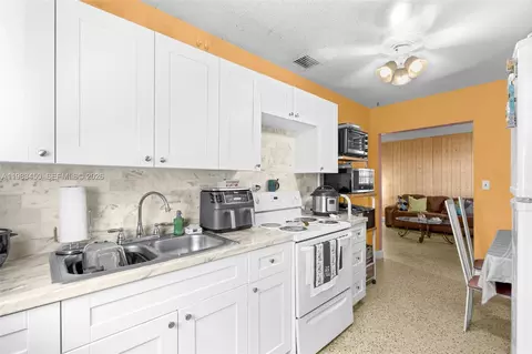 Other - 20 W 37th St, Hialeah, FL 33012 photo 14 of 60