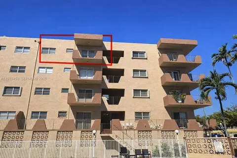 1630 W 46th St #514B, Hialeah, FL 33012