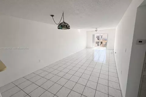 Living - 1630 W 46th St #514B, Hialeah, FL 33012 photo 1 of 2