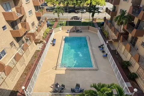 Exterior - 1630 W 46th St #514B, Hialeah, FL 33012 photo 1 of 2