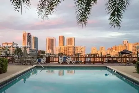 462 Golden Isles Dr #202, Hallandale Beach, FL 33009