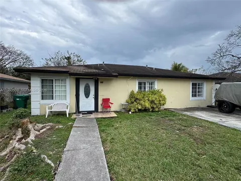 1320 NW 7th Ct, Florida City, FL 33034