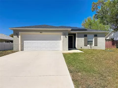865 SW Mccracken Ave, Port Saint Lucie, FL 34953