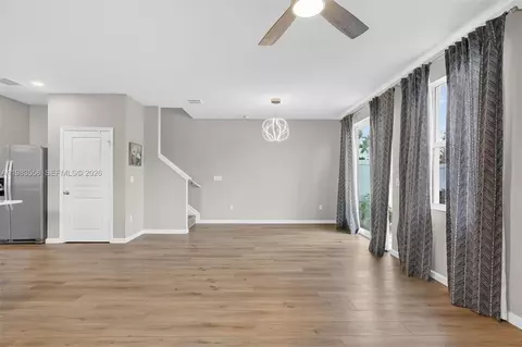 Living - 5610 SEdgewater Cir, Stuart, FL 34997 photo 4 of 7