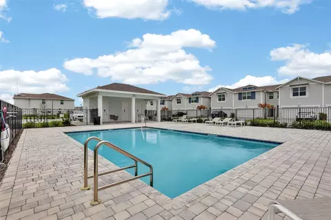 Exterior - 5610 SEdgewater Cir, Stuart, FL 34997 photo 6 of 9