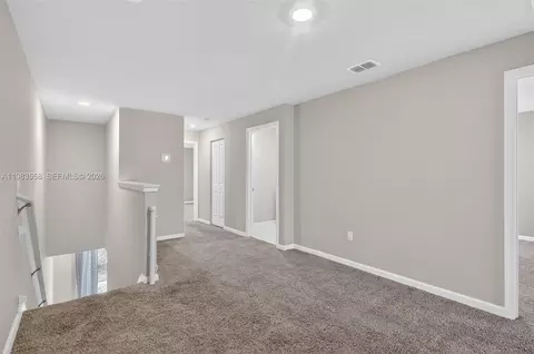 Entry Way - 5610 SEdgewater Cir, Stuart, FL 34997 photo 5 of 11