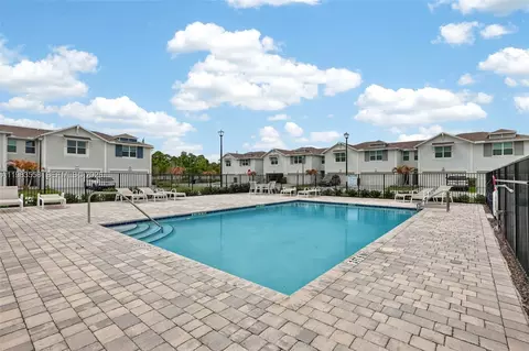 Exterior - 5610 SEdgewater Cir, Stuart, FL 34997 photo 9 of 9