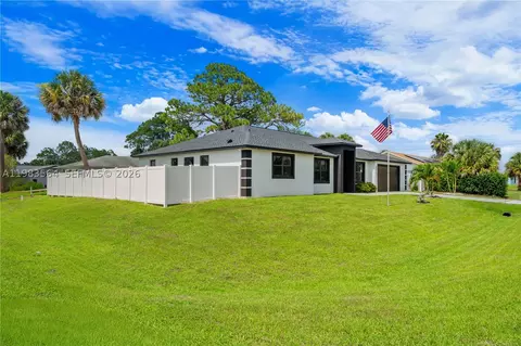 Undisclosed, Palm Bay, FL 32907