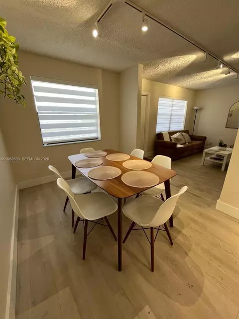500 NE 2nd St #310, Dania Beach, FL 33004