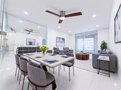 9900 Sunrise Lakes Blvd #102, Sunrise, FL 33322