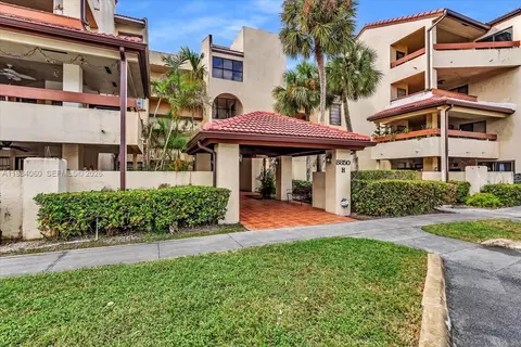 8850 SW 123rd Ct #H201, Miami, FL 33186