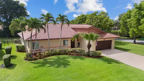 9703 NW 20th St, Coral Springs, FL 33071