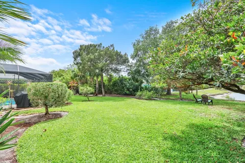 Exterior - 3482 SE Court Dr, Stuart, FL 34997 photo 16 of 20