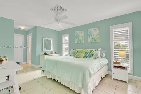 Bedroom - 3482 SE Court Dr, Stuart, FL 34997 photo 4 of 8