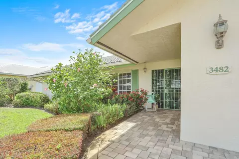 Exterior - 3482 SE Court Dr, Stuart, FL 34997 photo 7 of 20