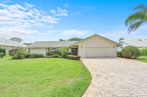 3482 SE Court Dr, Stuart, FL 34997