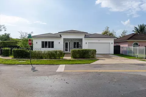 21205 Ingraham Ave Rd, Cutler Bay, FL 33189