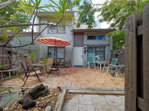 11040 SW 112th Ave, Miami, FL 33176