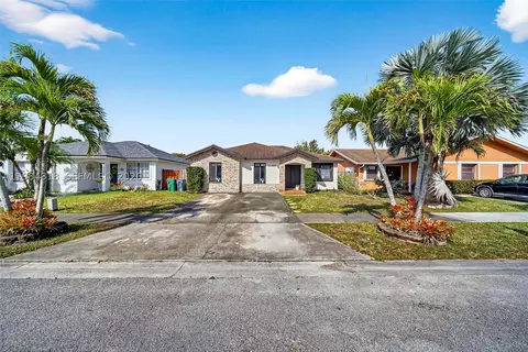 17990 SW 134th Ct, Miami, FL 33177