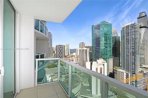31 SE 5th St #3916, Miami, FL 33131