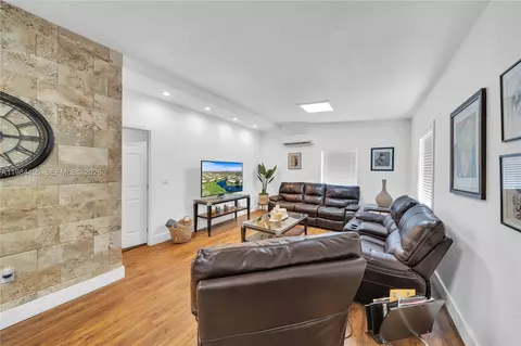 Living - 213 W 20th St, Hialeah, FL 33010 photo 1 of 2