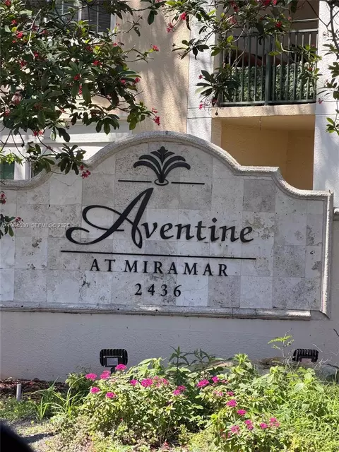 2560 Centergate Dr #102, Miramar, FL 33025