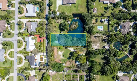 154 Th Street - 870, North Miami Beach, FL 33162