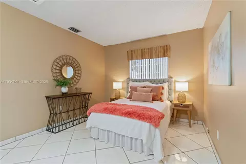 Bedroom - 7600 W 12th Ave, Hialeah, FL 33014 photo 5 of 9