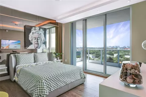 2627 S Bayshore Dr #1408, Miami, FL 33133