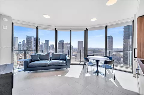 121 NE 5 Th St #3005, Miami, FL 33130