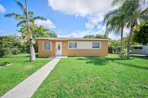 14755 SW 302nd St, Homestead, FL 33033