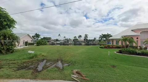 5507 SW 6th Ave, Cape Coral, FL 33914